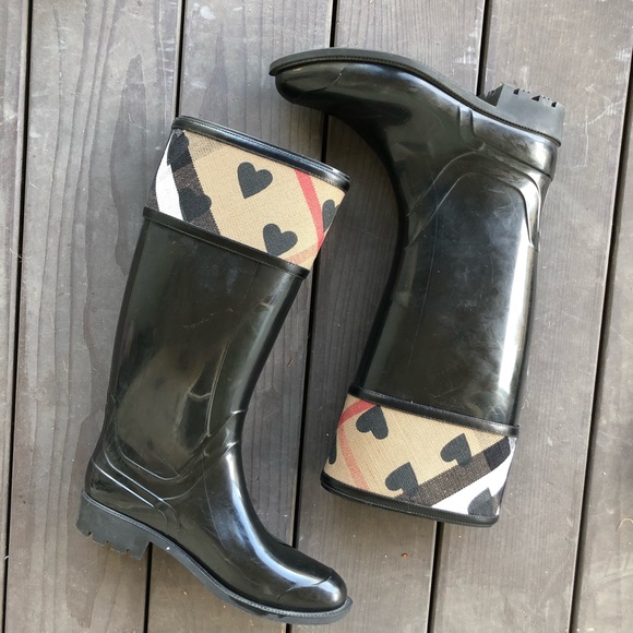 Burberry Shoes - Burberry heart rain boots size 8